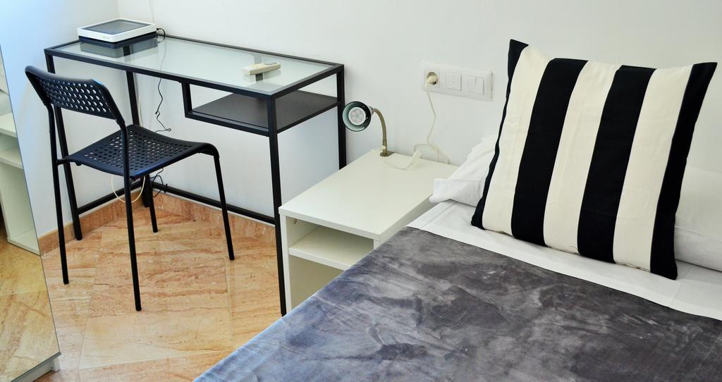 Hostel Mybedbcn Barcelona Zimmer foto